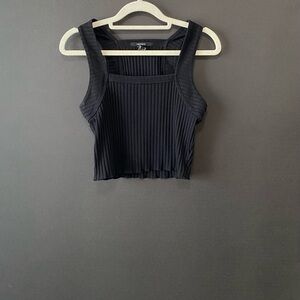Cropped Black Forever 21 Square Neck Tank Top Size M